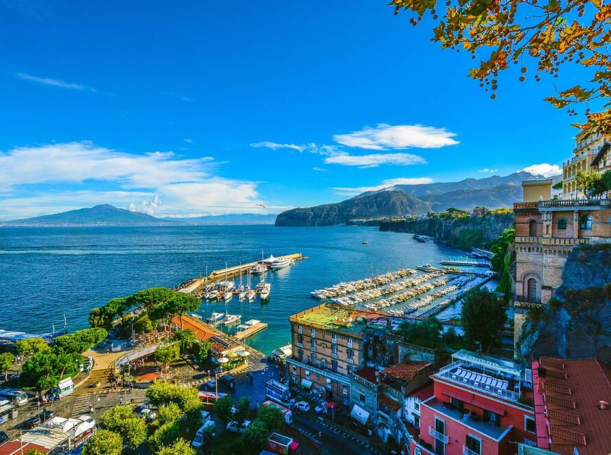 barca a noleggio da roma a sorrento