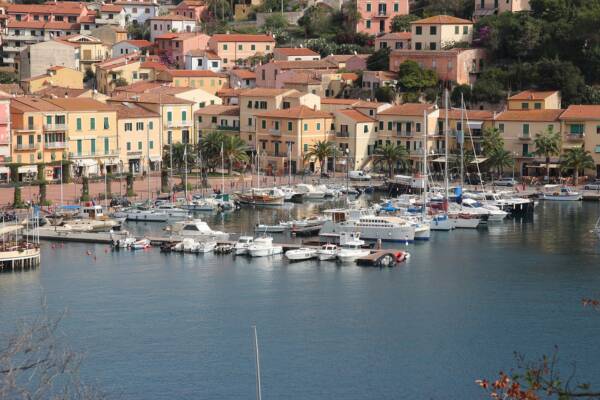 Marina di Porto Azzurro