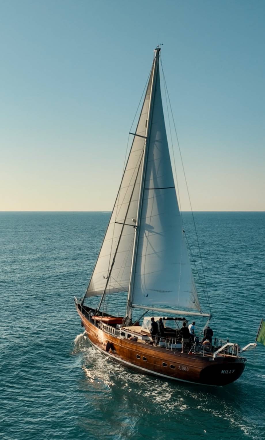 Milly classic vintage wood yacht motorsailer (10)